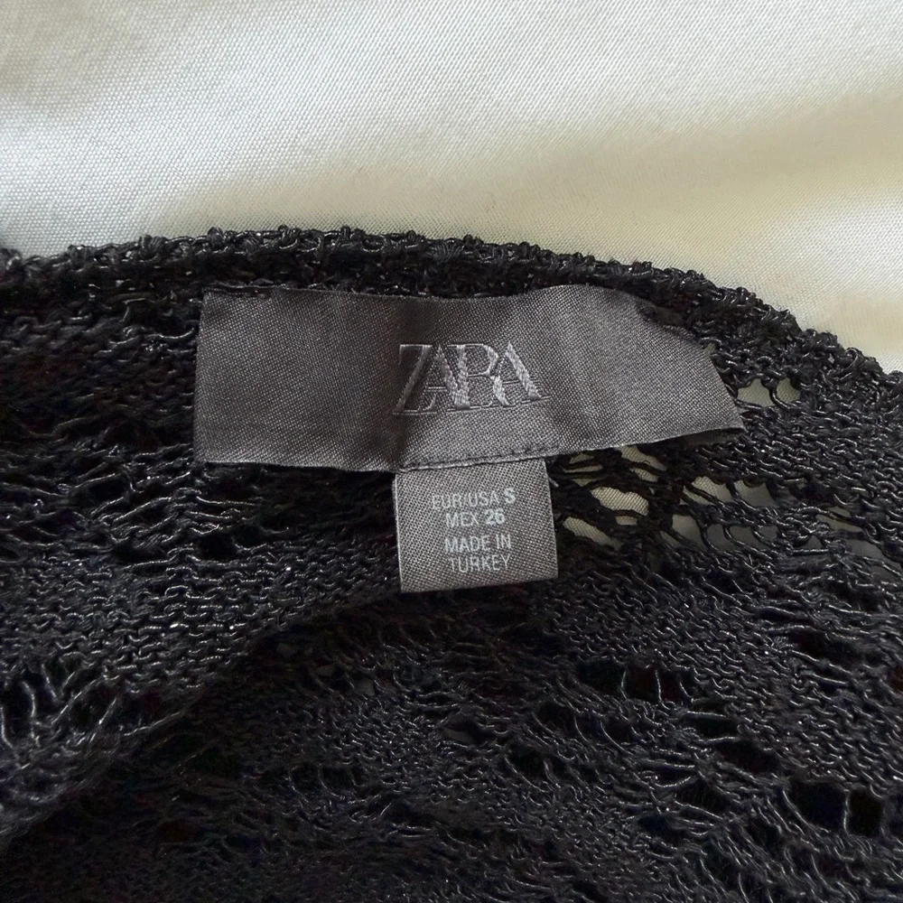 ZARA POINTELLE KNIT CROP TOP